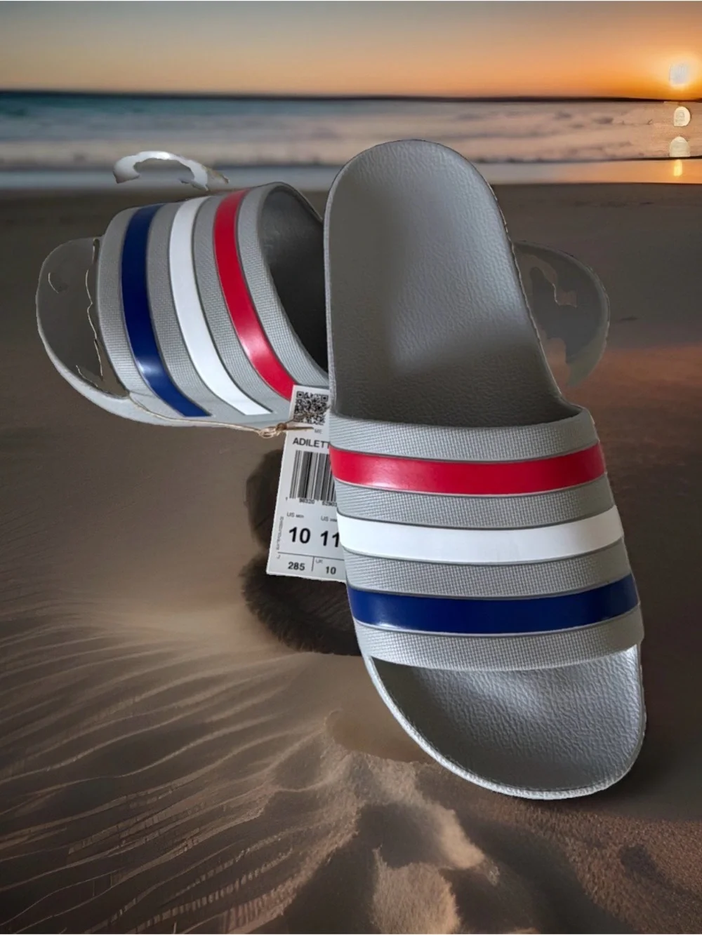 Adidas Men’s Size 10 Adilette Aqua Slide Sandals. Grey/Multicolored Stripes. NWT